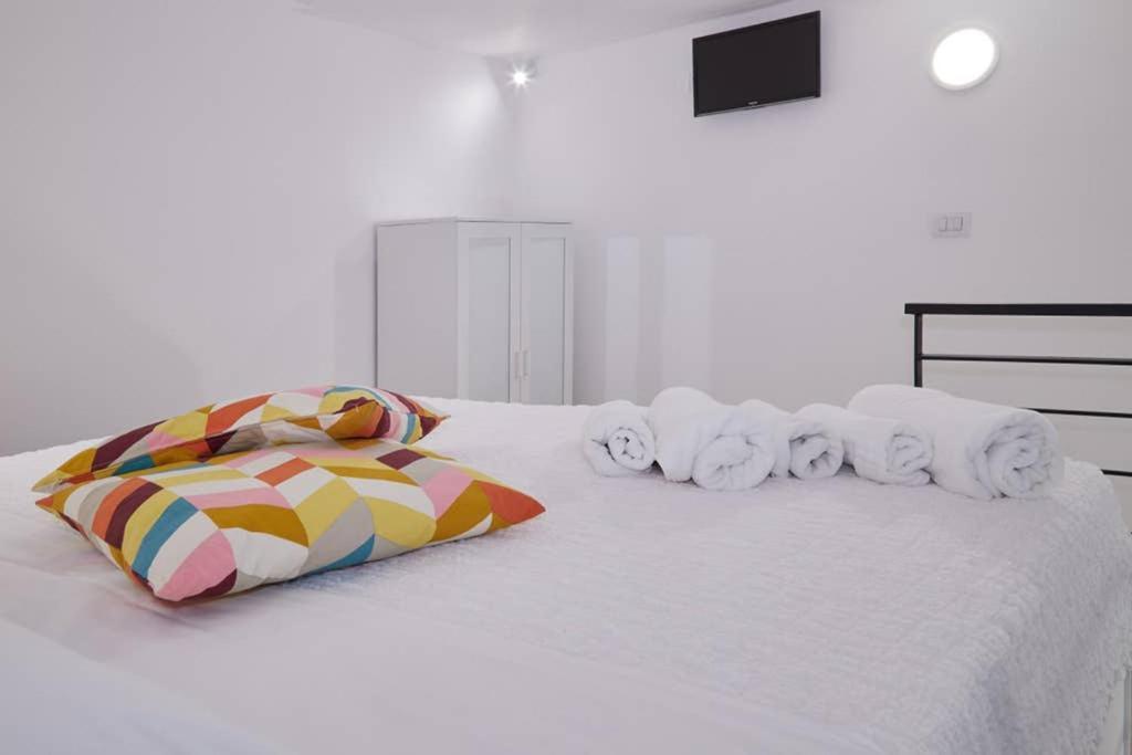 La Palma Loft Located In The Heart Of Catania Villa Exterior photo